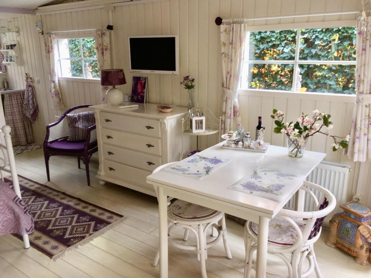 Large Double Room,1651794621:JPEG