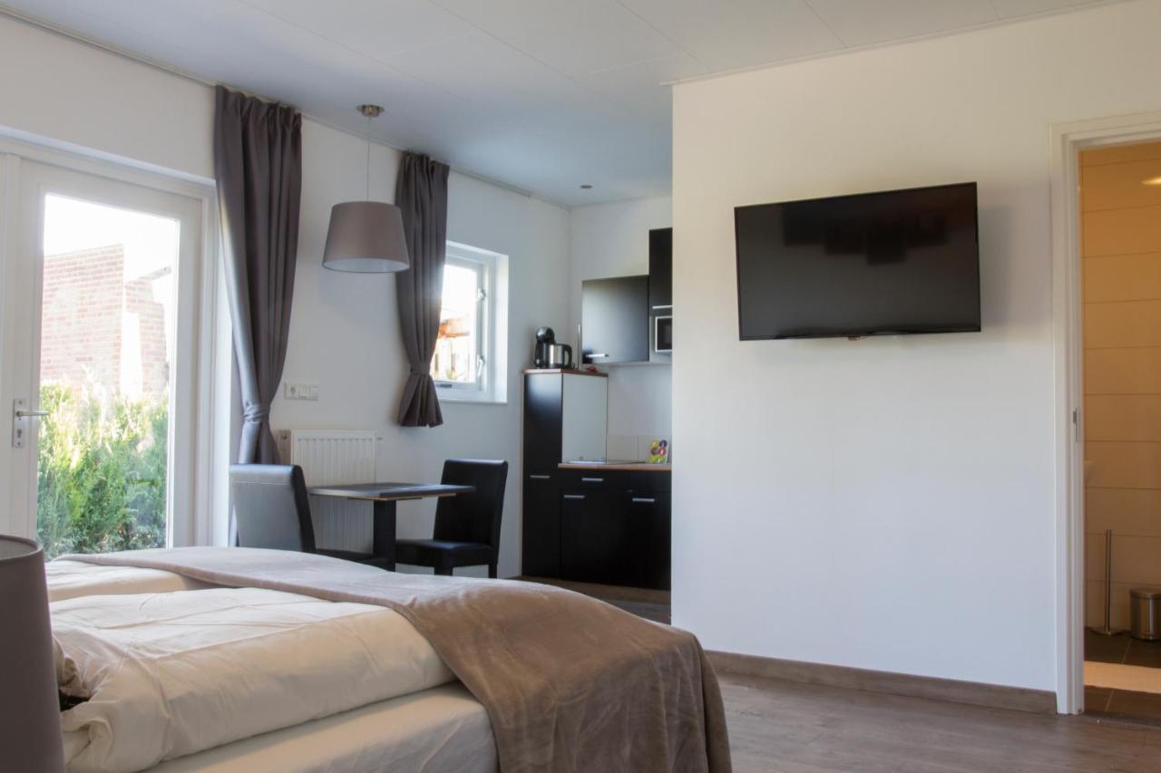 Double Room with Private Bathroom,1034380814:JPEG