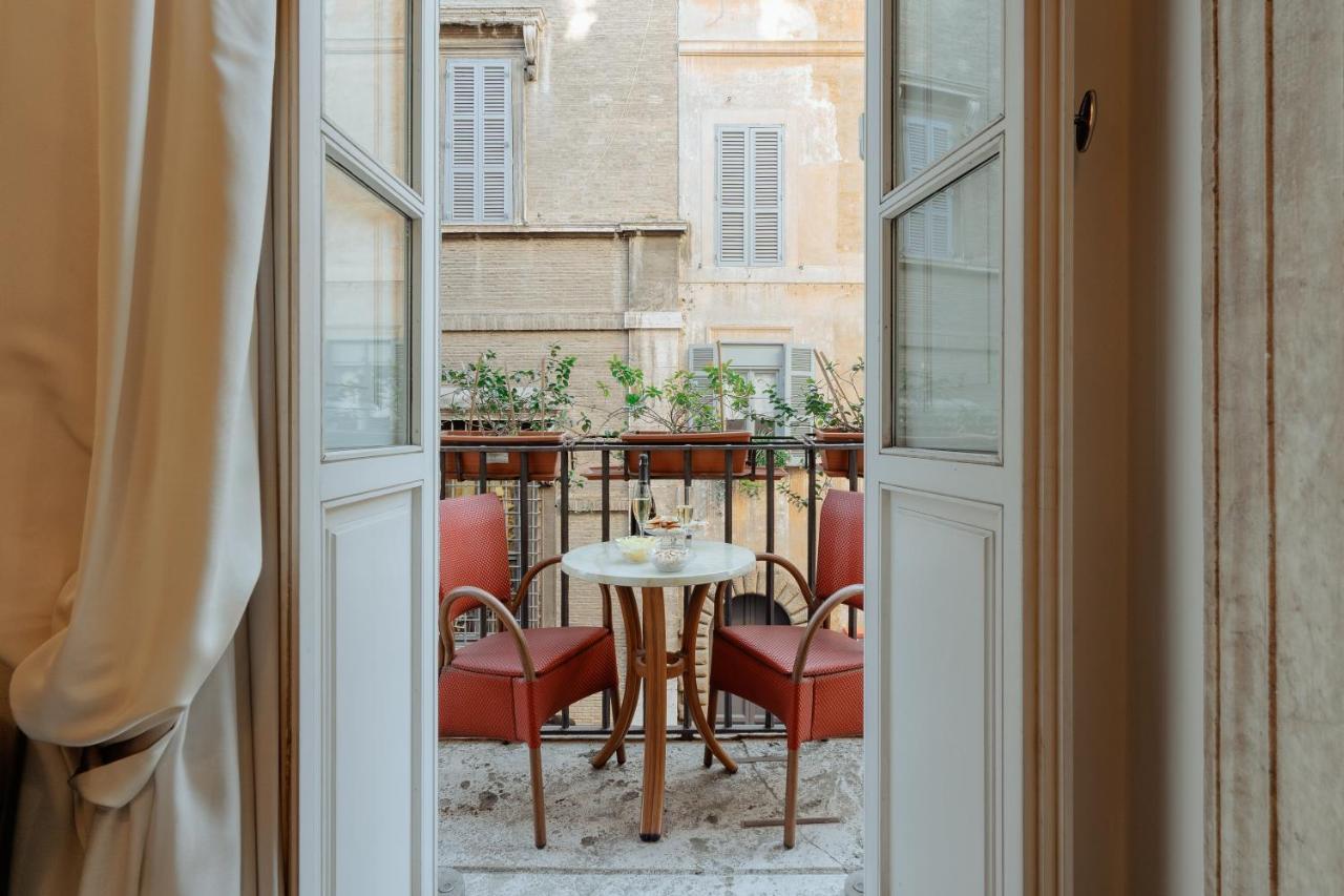 Suite Balcony,1232145191:JPEG