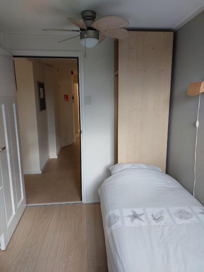 Single Room with Private External Bathroom,1349349760:JPEG
