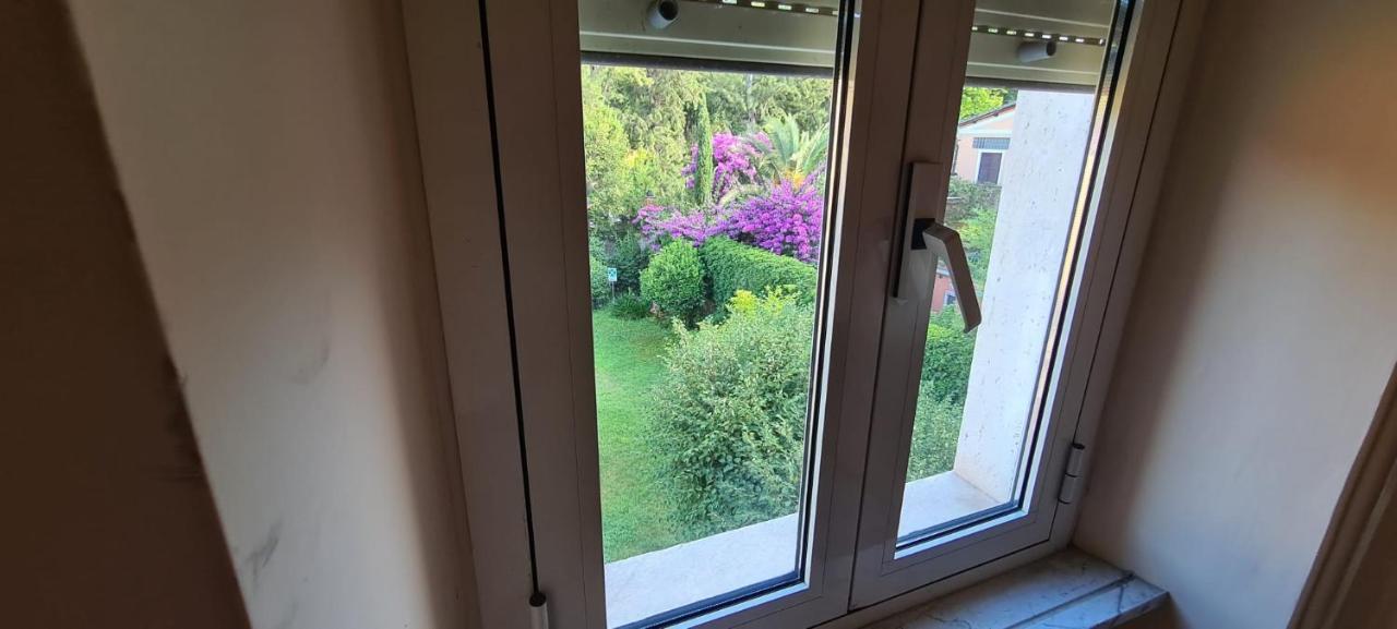 Driepersoonskamer met Eigen Externe Badkamer