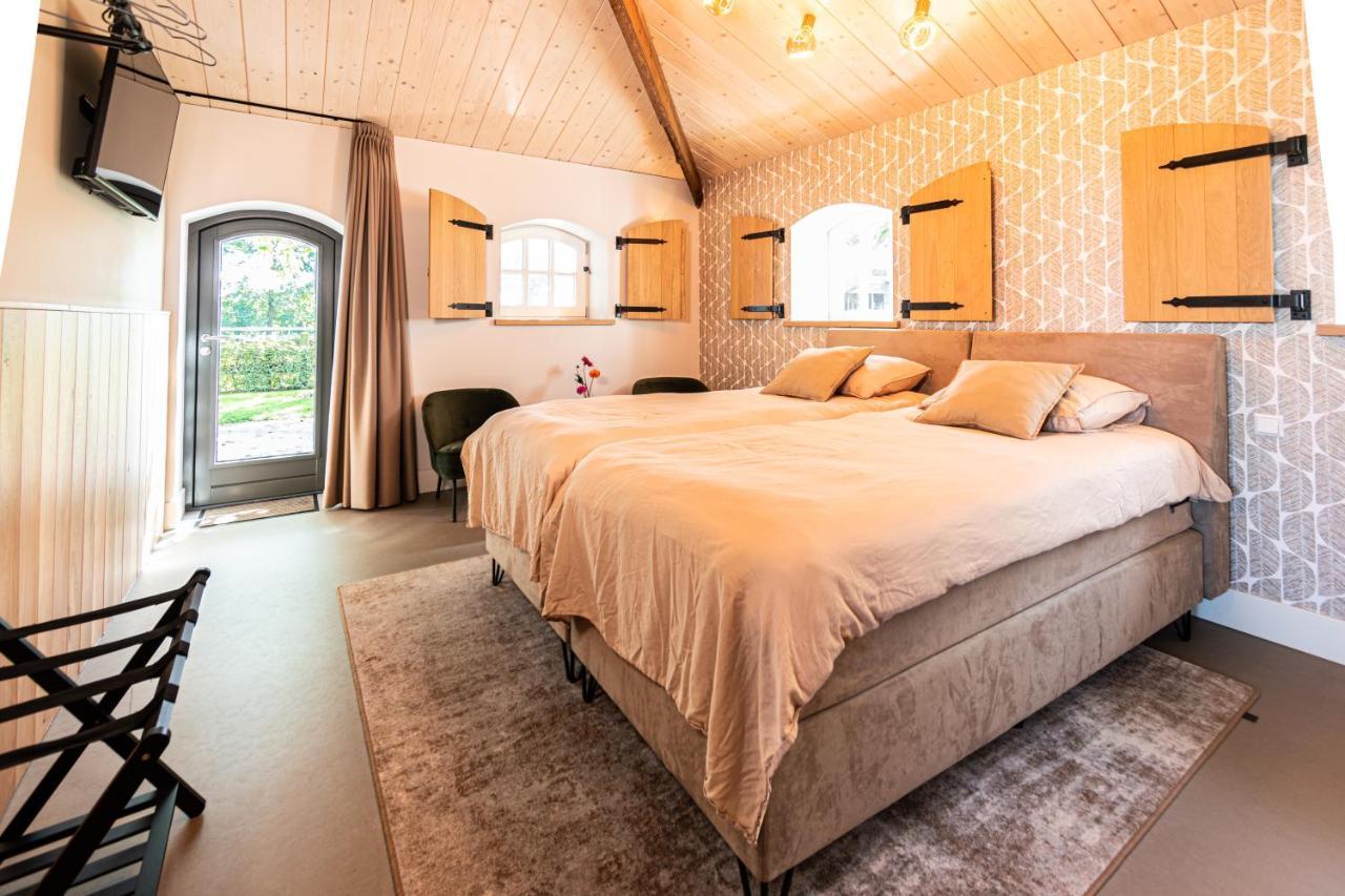 Tweepersoonskamer met 2 Aparte Bedden