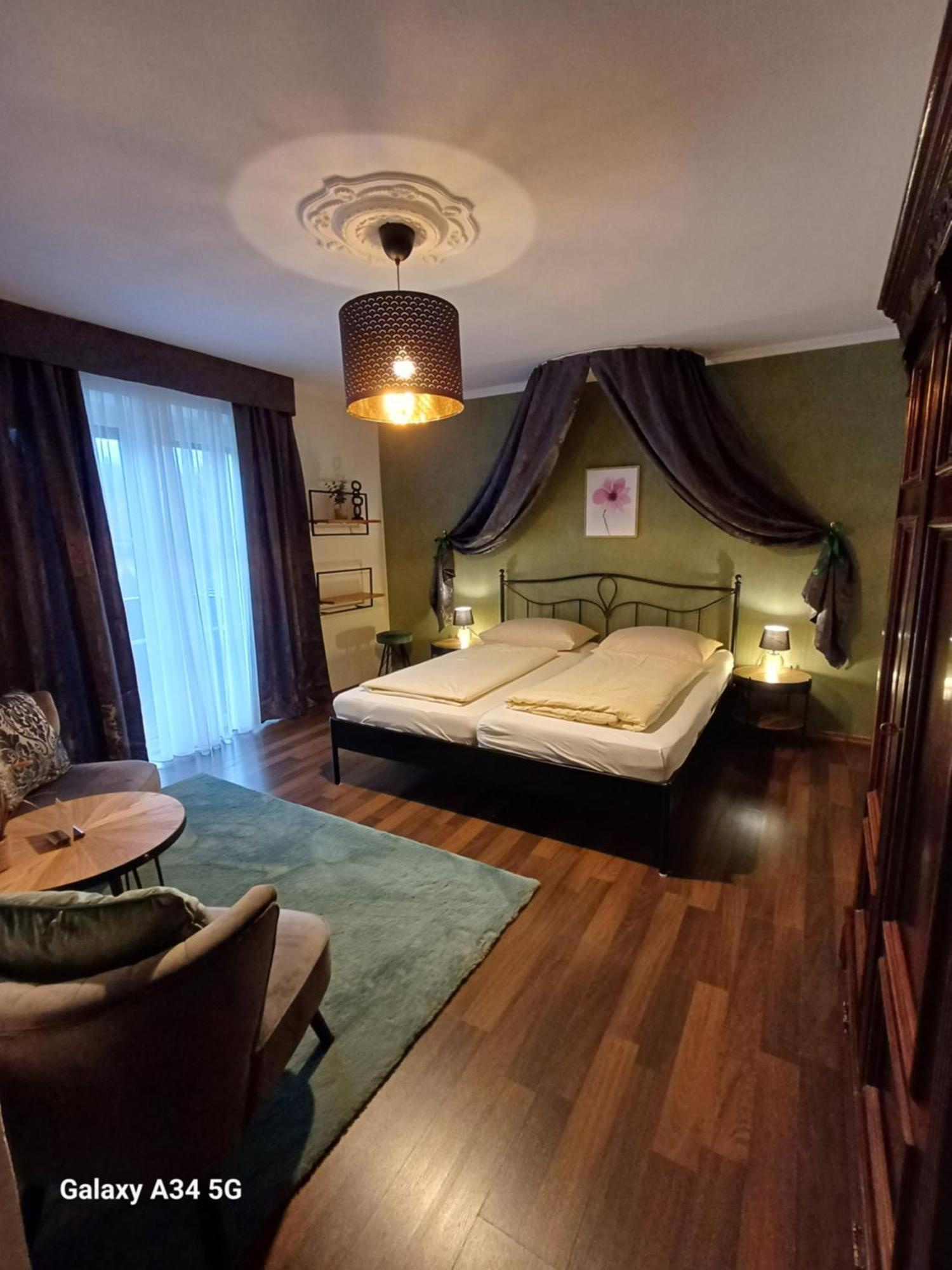 Budget Double Room,1644449343:JPEG