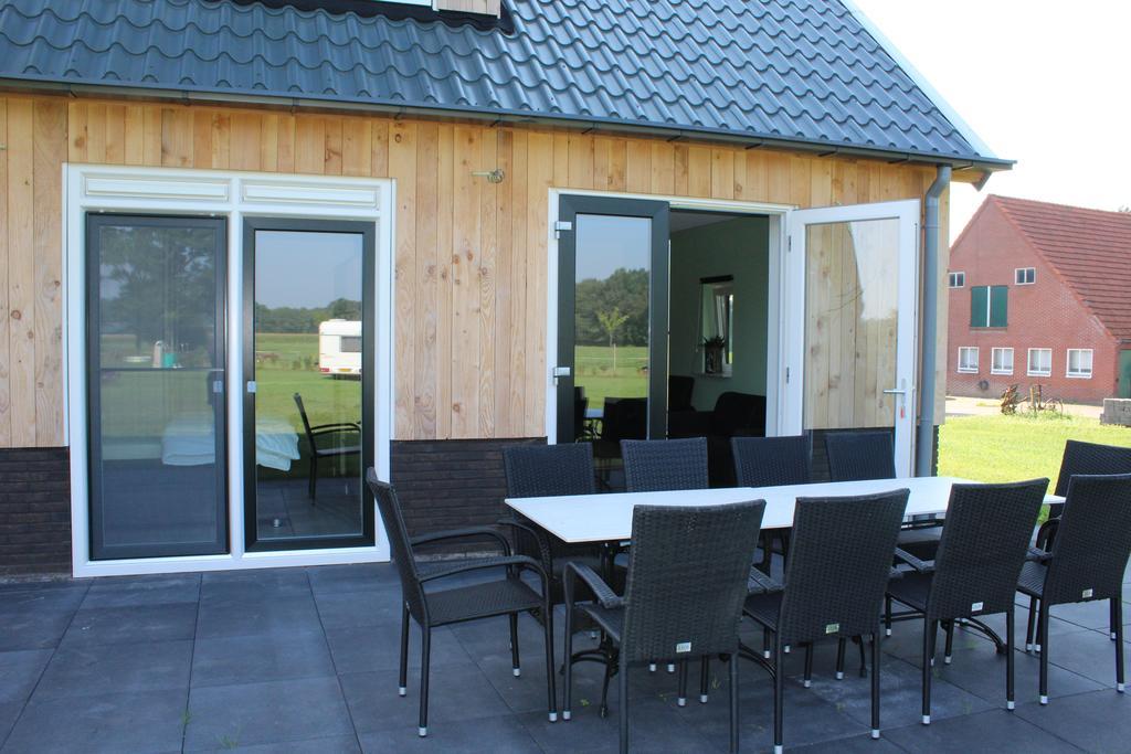 Apartment,363583471:JPEG