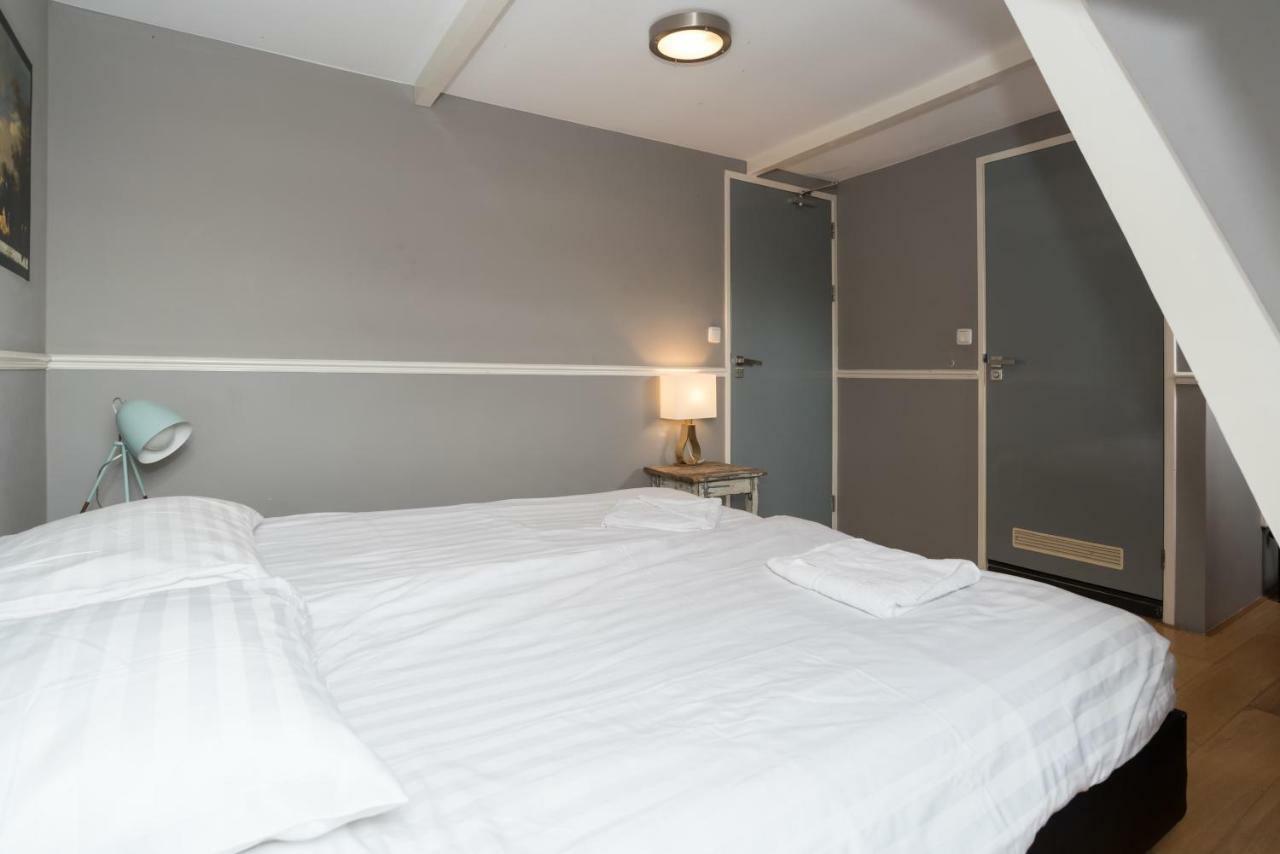 Twin Room,891754306:JPEG