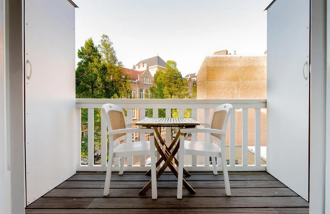 Dina-Perla Lodges, Shared Home - Not Hotel - In Museum District-1