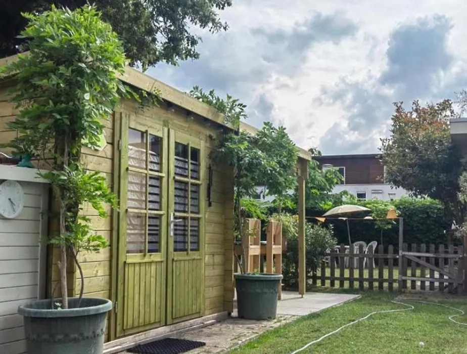 B&B Maison Saint Tropez Eindhoven-1