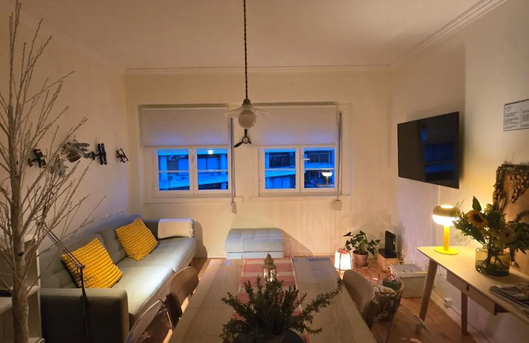 Majesticlara Lisbon Guest House-1