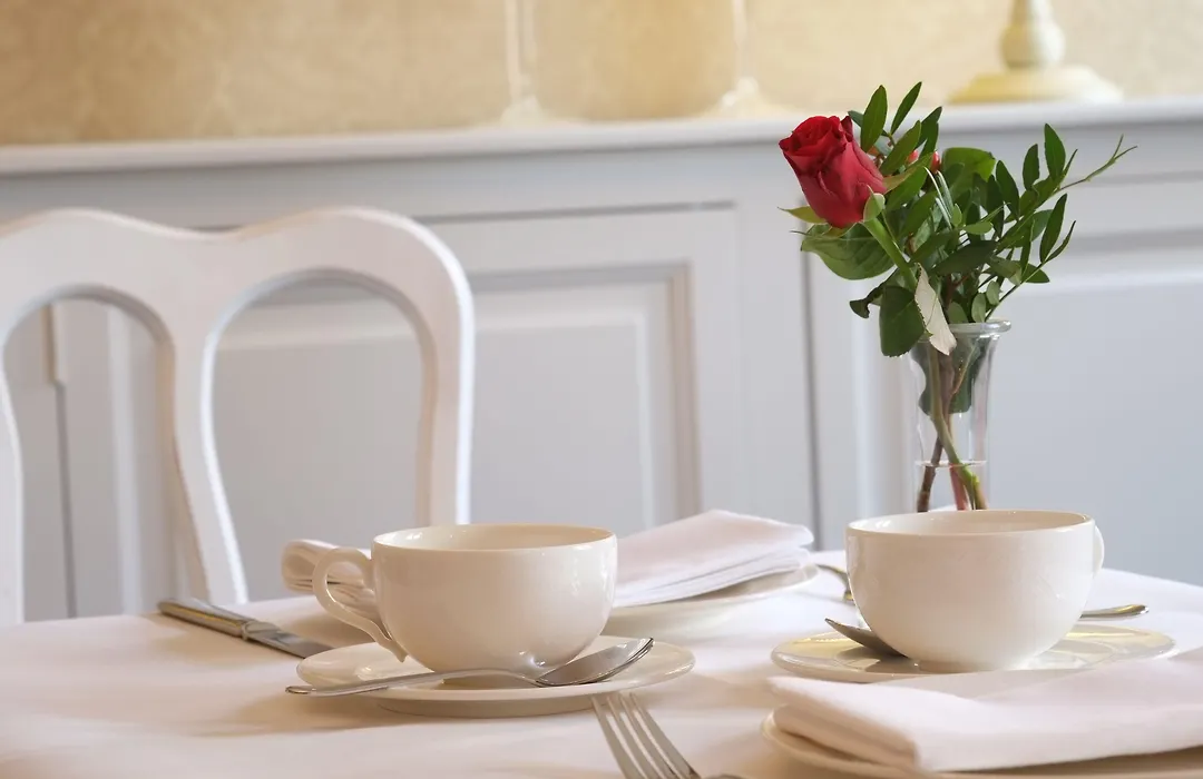 Pand 17 - Charming Guesthouse-1