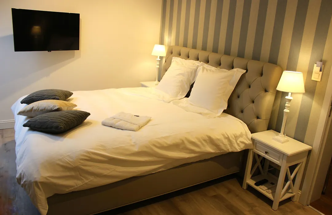 The Hamptons Boutique Hotel-1