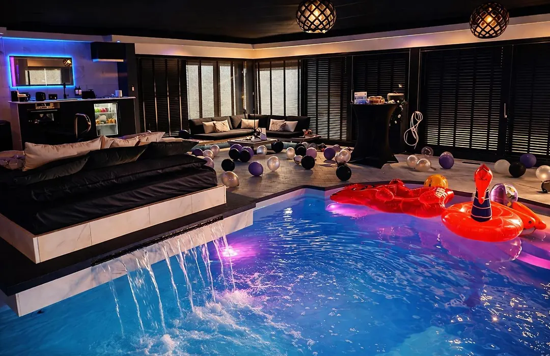 Bed&Wellness Malina Lelystad-1