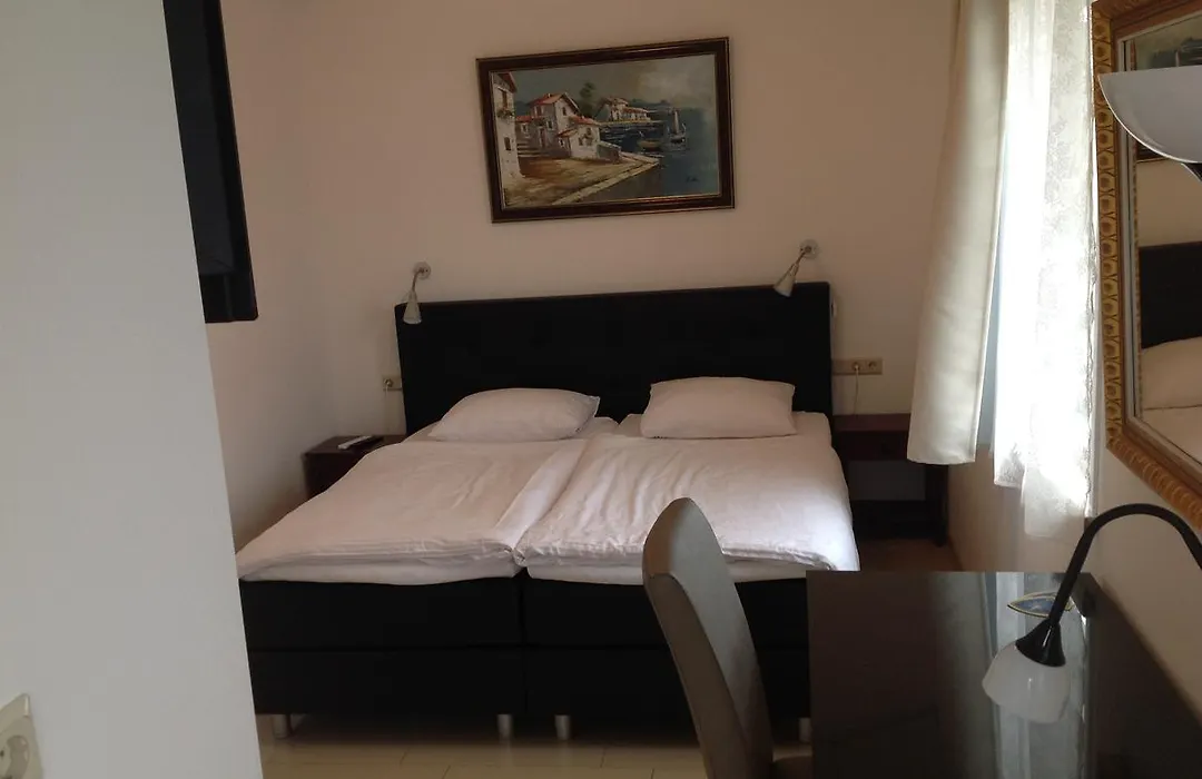 B&B Het Witte Huis-1