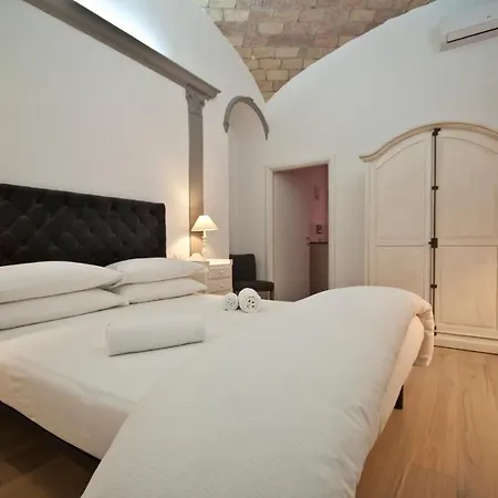 B&B La Finestra Sul Colosseo-3