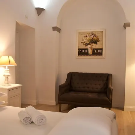 B&B La Finestra Sul Colosseo-2