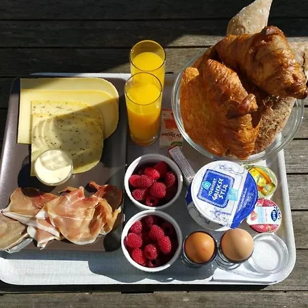 Bij Saskia Eten En Slapen-2