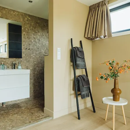 Sfeervol luxe appartement Haarlemmerhout bij Haarlem Centrum en Amsterdam - gratis parkeren-3