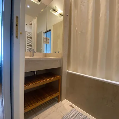 Golem B&B-2