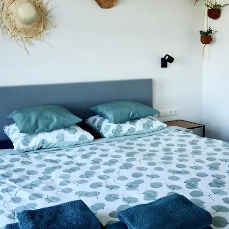 Bed No Breakfast De Kapitein-2