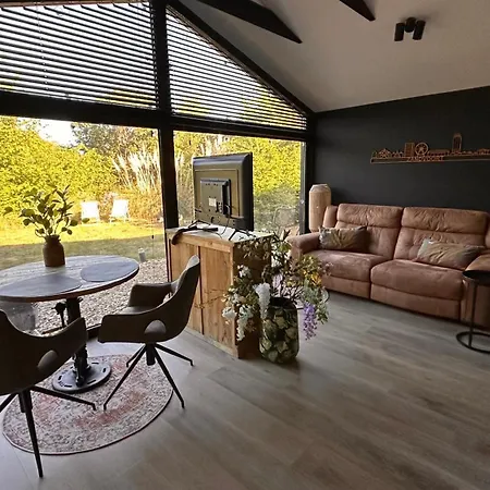B&B Het Duinhuisje Met Jacuzzi, Gratis Parkeren, 2 Fietsen Te Leen, Airco-3