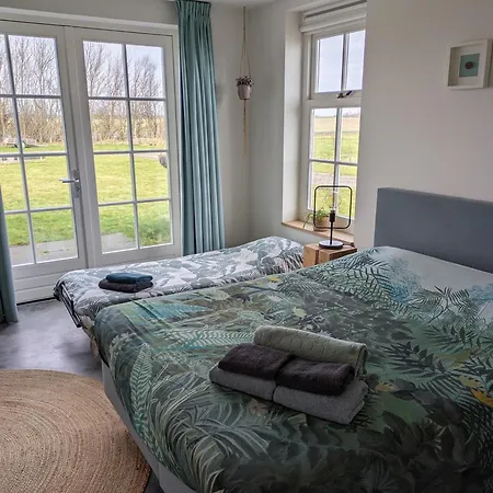 Bed No Breakfast De Kapitein-3
