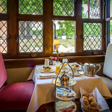 Luxury Guesthouse Bonifacius - Unique Location-2