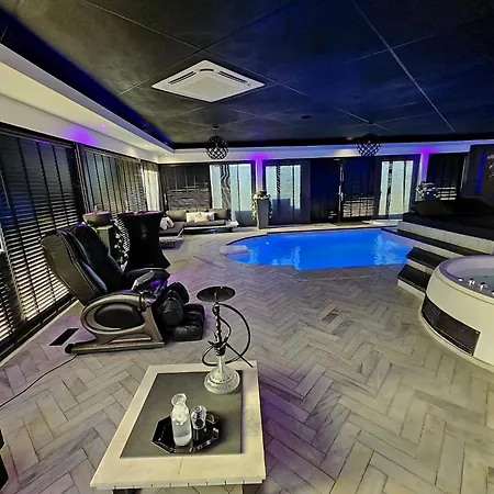 Bed&Wellness Malina Lelystad-3