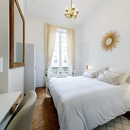 Maison De Lignieres - Guest House - Paris Quartier Champs-Elysees-2