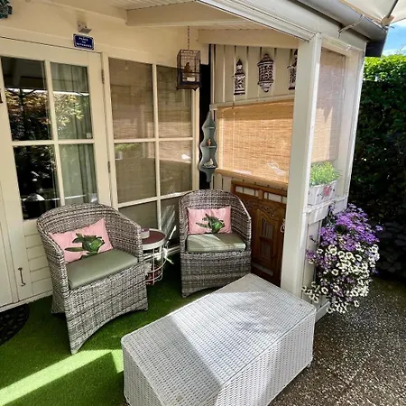 B&B Het Tuinhuisje-2