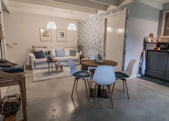 Blauwe Lucht Bed and Breakfast Deurne