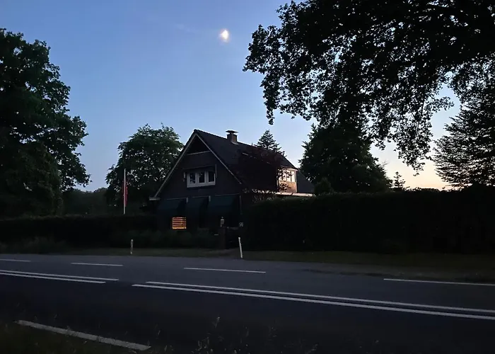 B&B Usselo Klein, Fijn En Uniek! Enschede