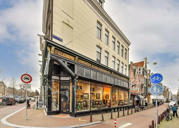 Bed en BreakfastSpiegelgracht Apartments With Canal View