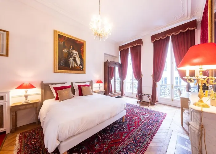 Maison De Lignieres - Guest House - Paris Quartier Champs-Elysees