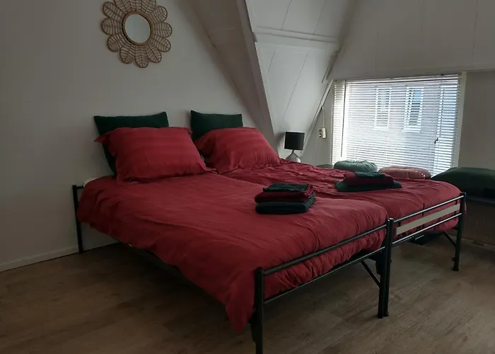 Voorstraat-Straatzicht Boven Bed and Breakfast Dordrecht