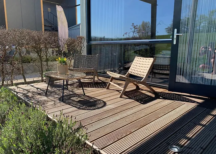 B&B Veluwemeer, Jacuzzi, Swim Spa, Sauna, Steam Bath And Sandy Beach Biddinghuizen