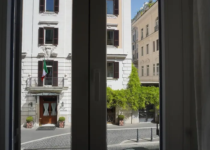 Penna Relais Al Corso Bed and Breakfast Rome