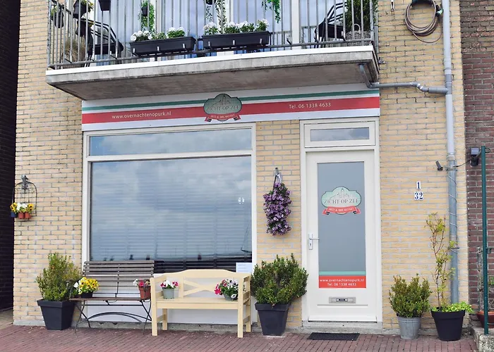 Zicht Op Zee Bed and Breakfast Urk