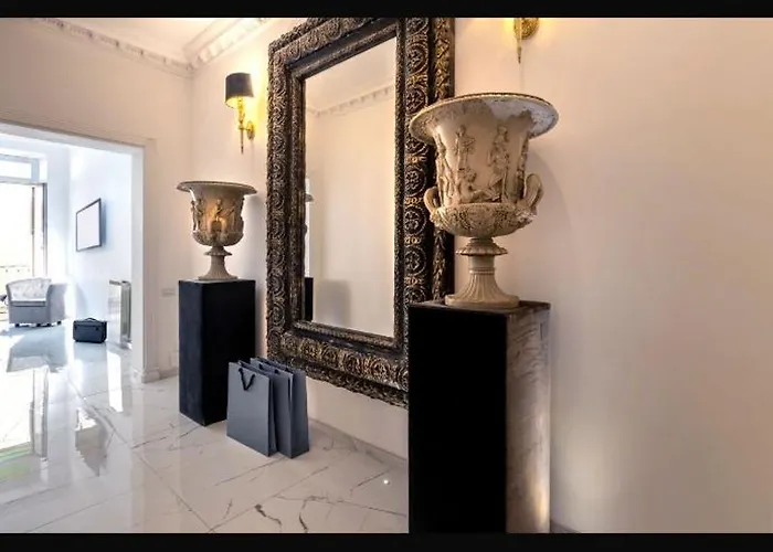 Daphne Trevi Suites Rome
