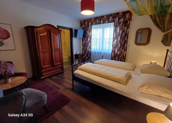 Haus Am Moos Bed and Breakfast Salzburg