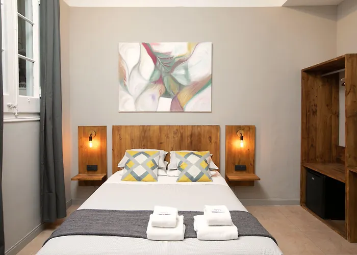 Jardinets Guest House Barcelona