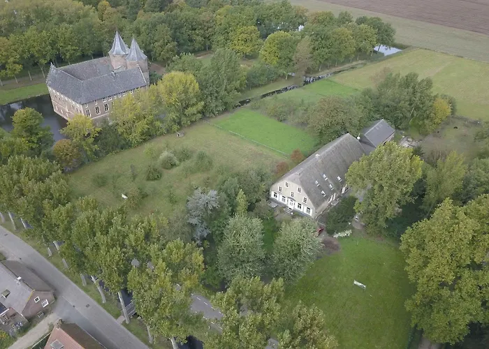 B&B Kasteelhoeve-Dussen