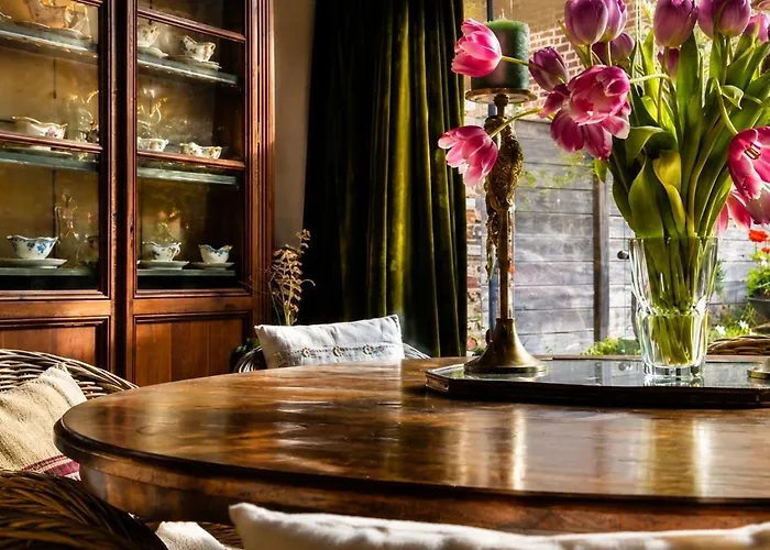 Maison Amodio Boutique B&B Adults Only Brugge